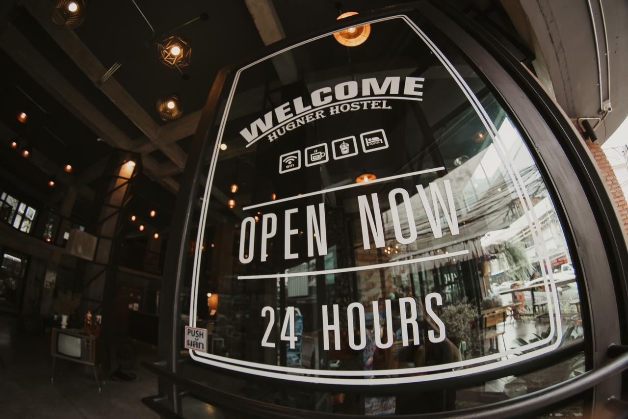 Hugnur Hostel And Coffee Chiang Mai Exterior foto