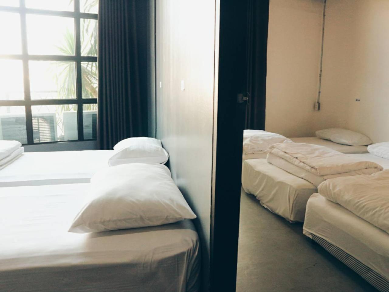 Hugnur Hostel And Coffee Chiang Mai Exterior foto