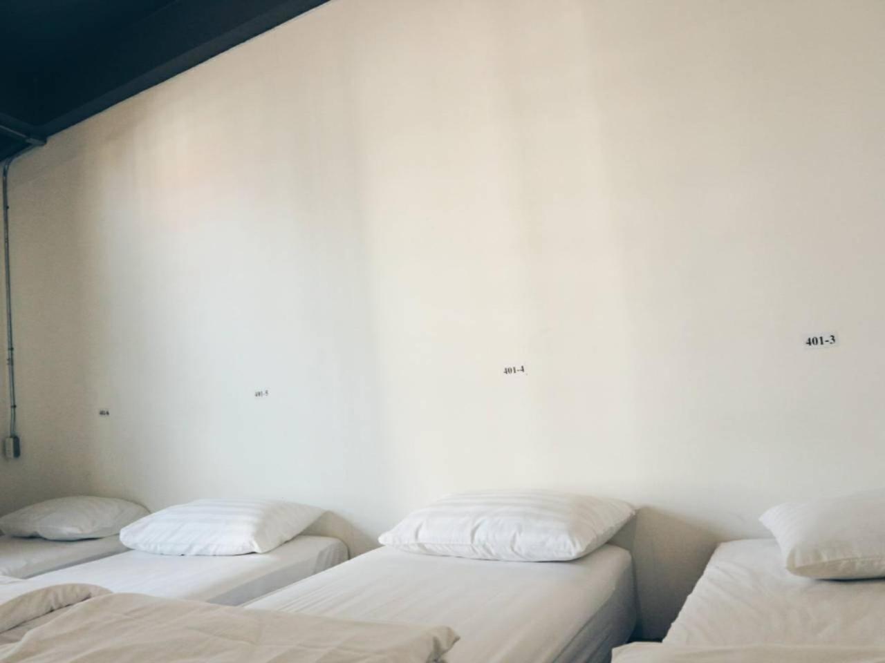 Hugnur Hostel And Coffee Chiang Mai Exterior foto